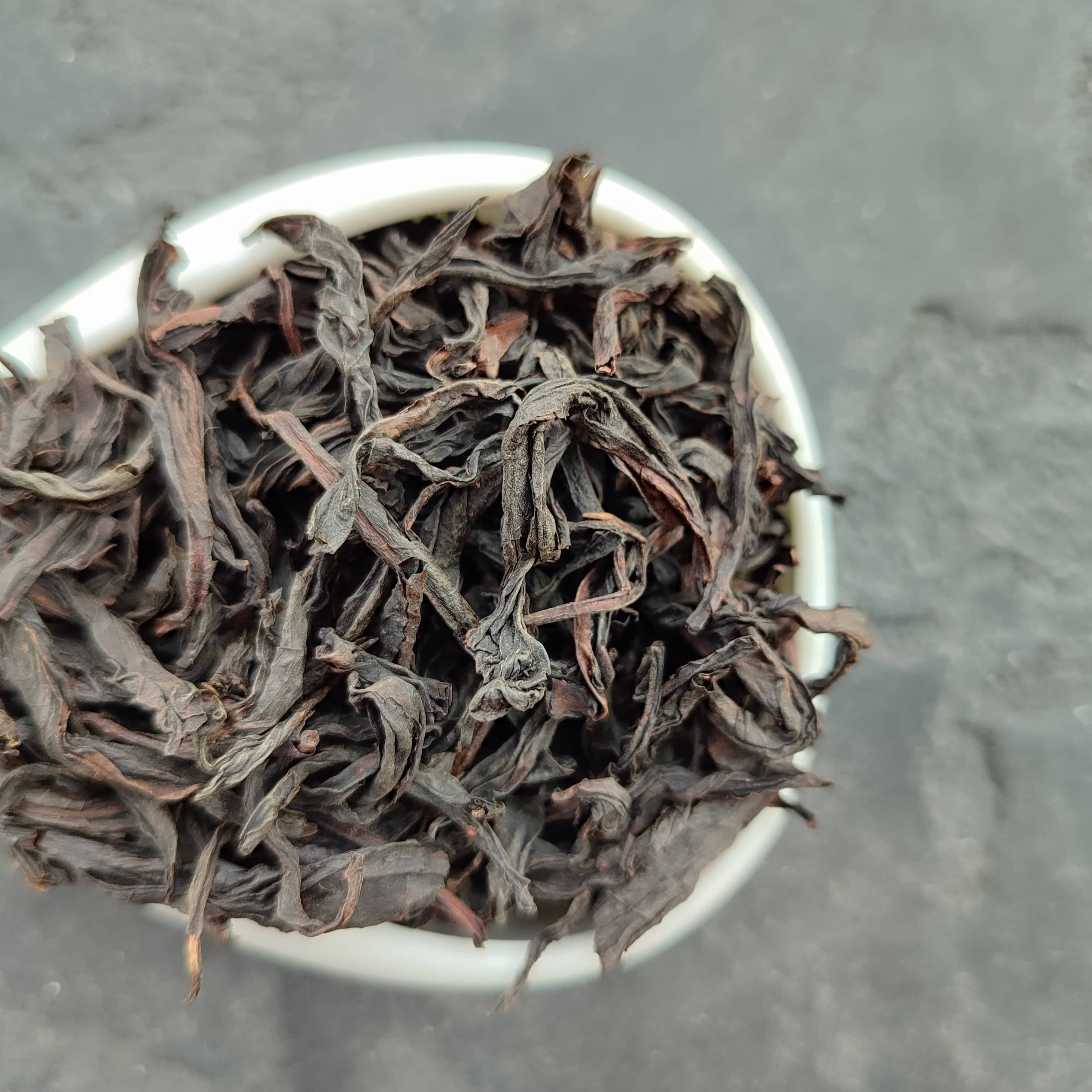 Да Хун Пао У Юань Цзянь «Струмок Джерела Просвітлення»