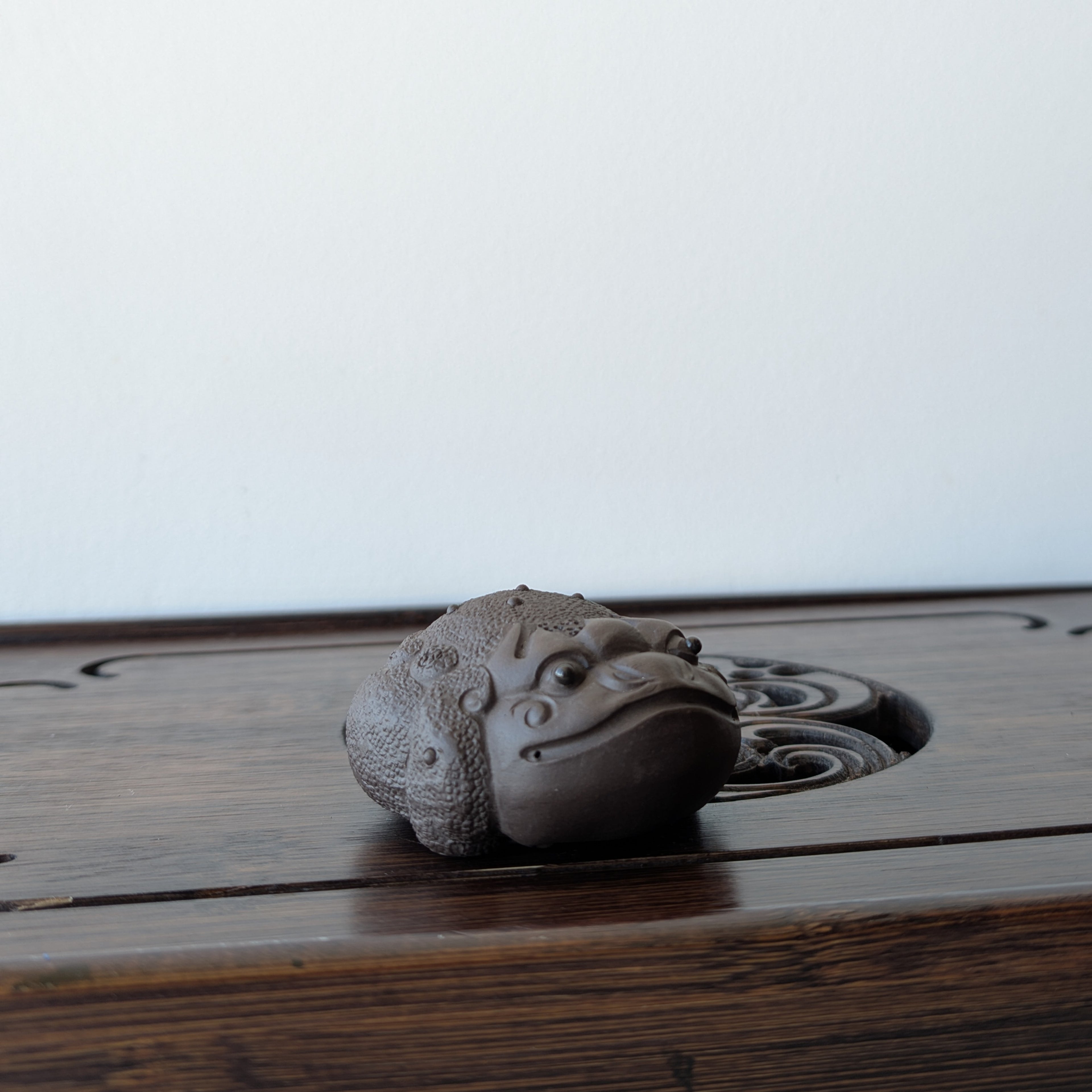 Чайна Фігурка Монетна Жабка