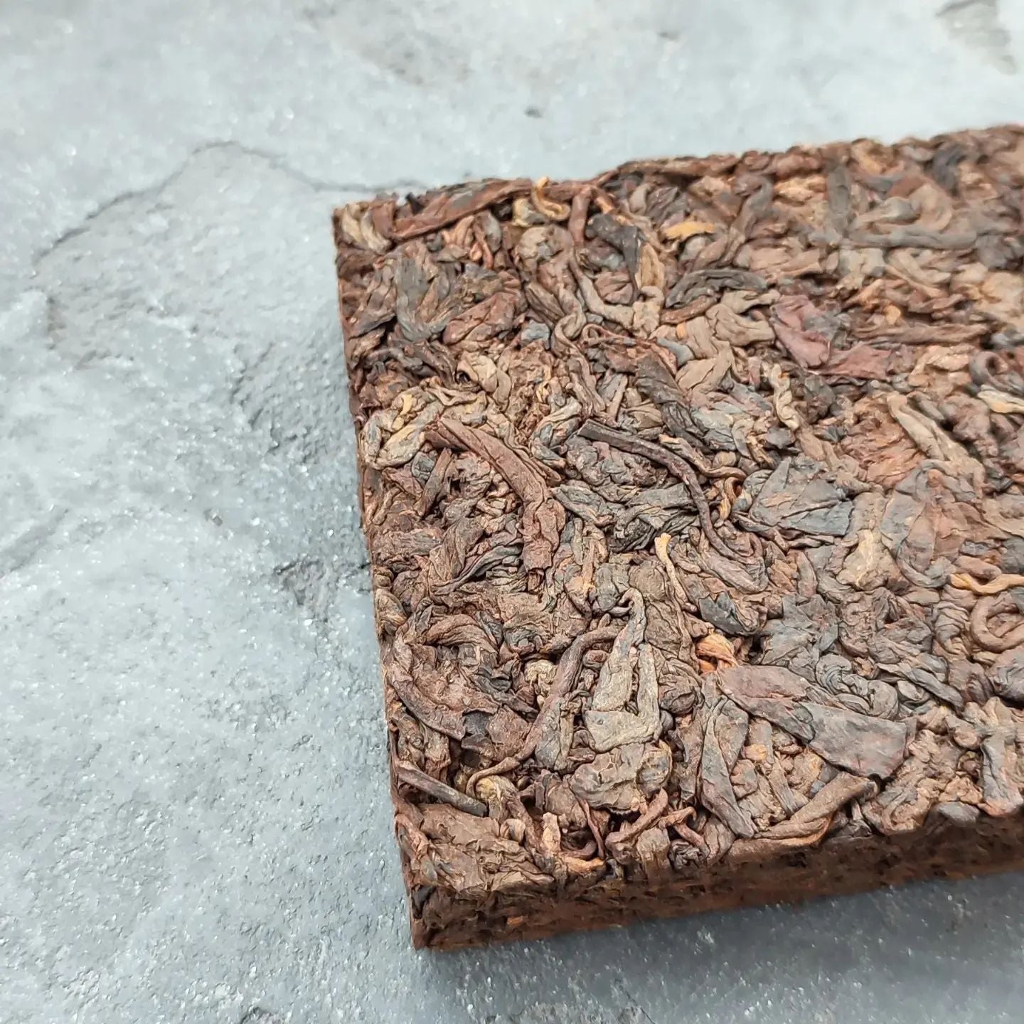 shu-puehr-yun-chzhehn-lu-eh-chun-2019g-250g