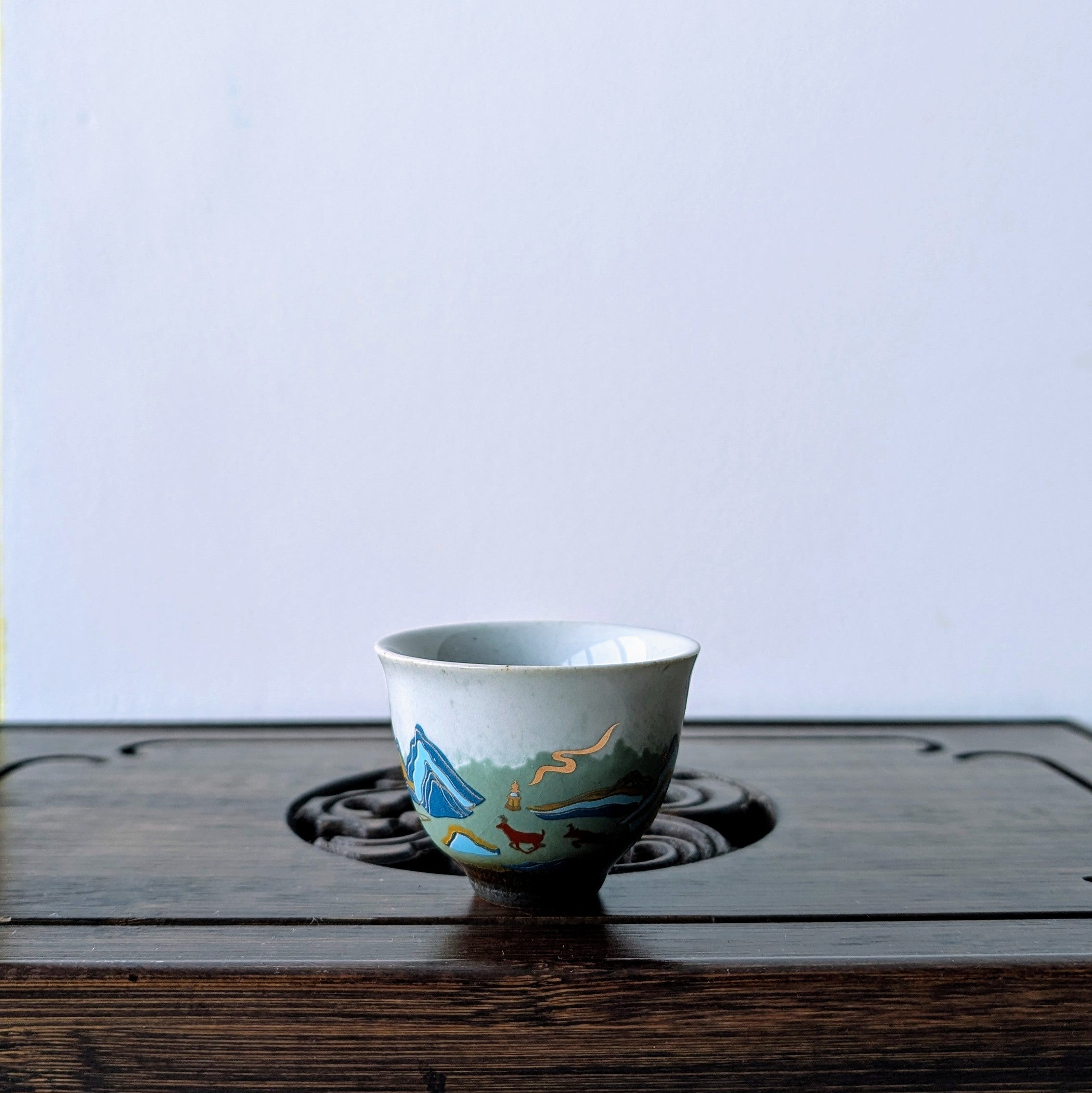 Піала Ранкові Гори