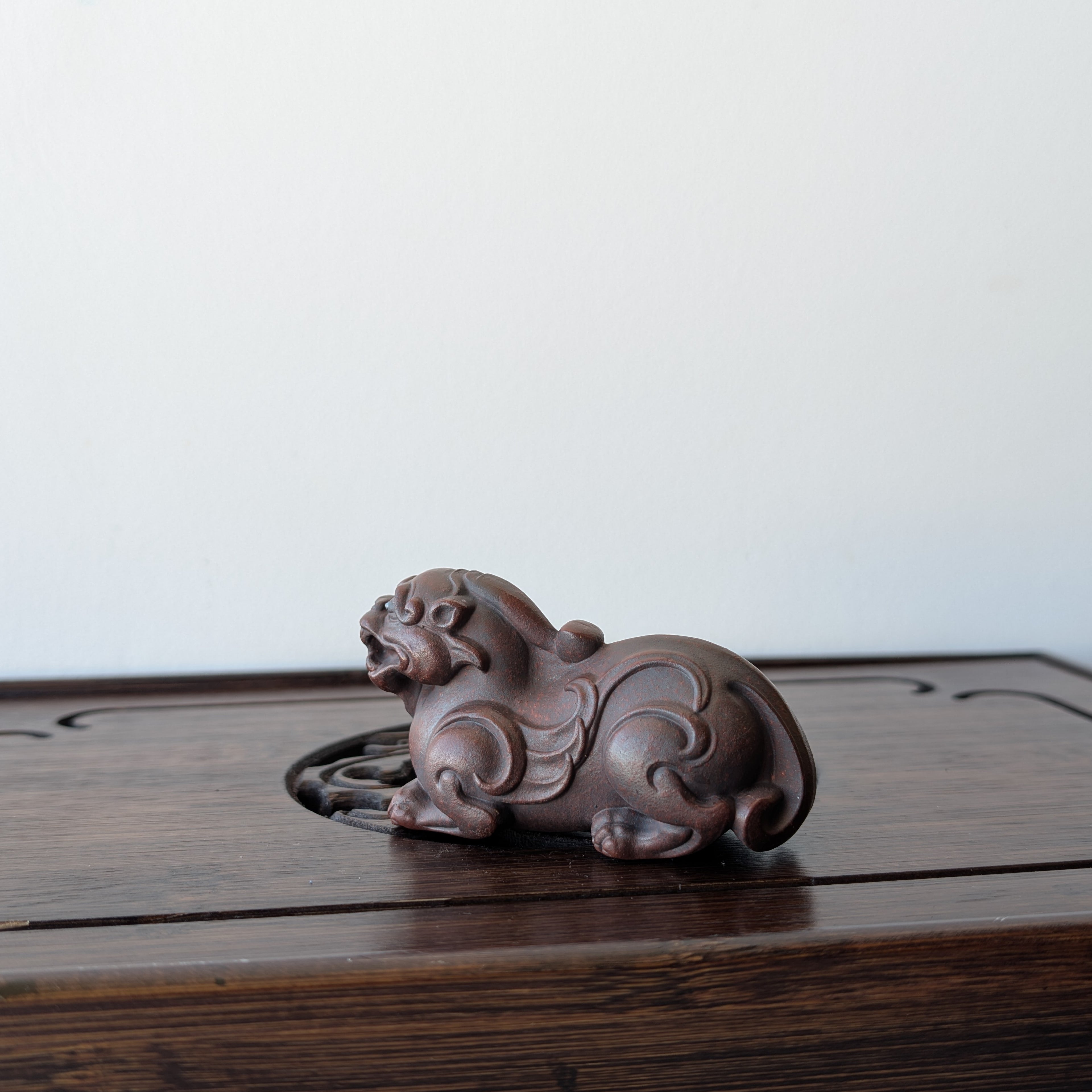 Чайна Фігурка Піксіу