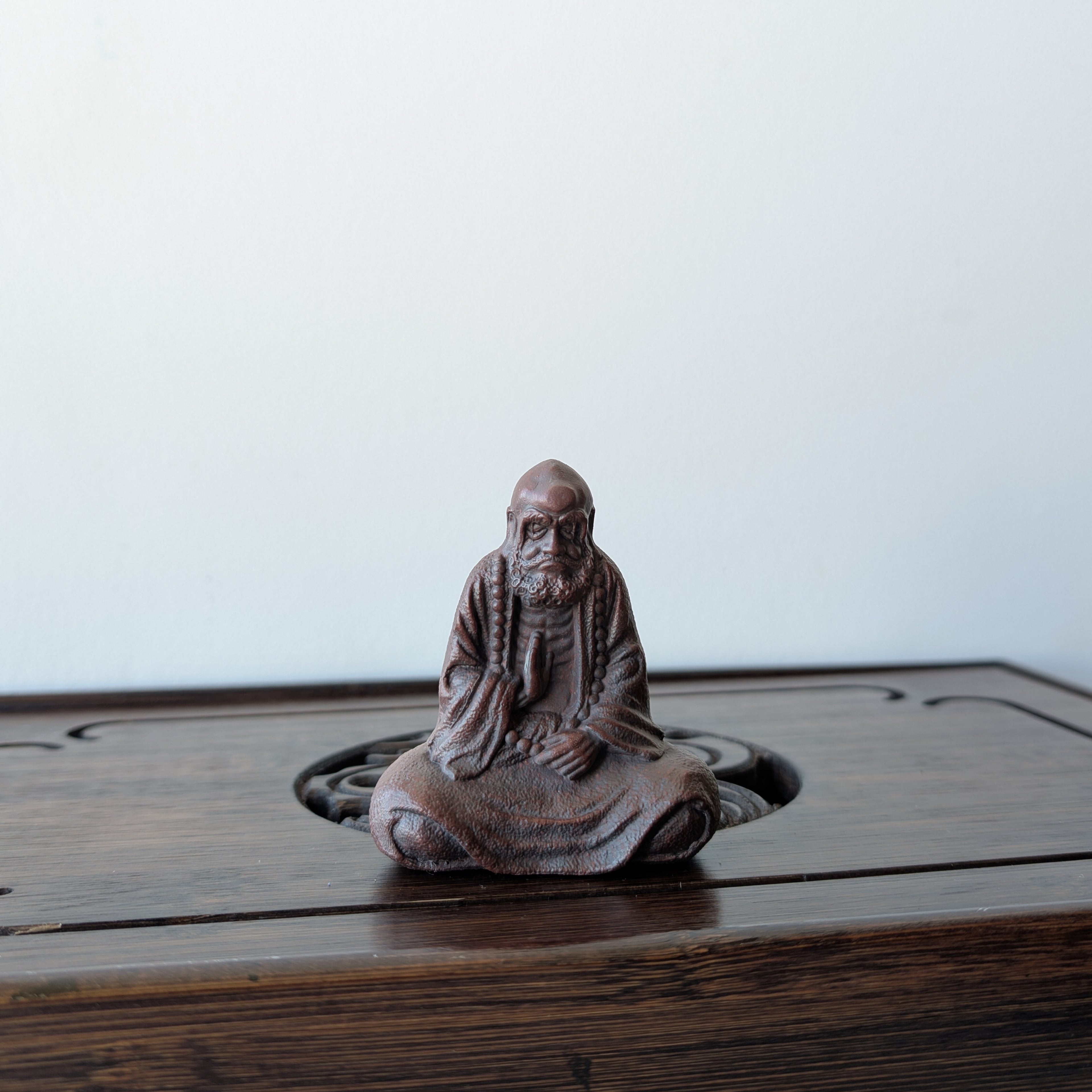 Чайна Фігурка Бодхідгарма