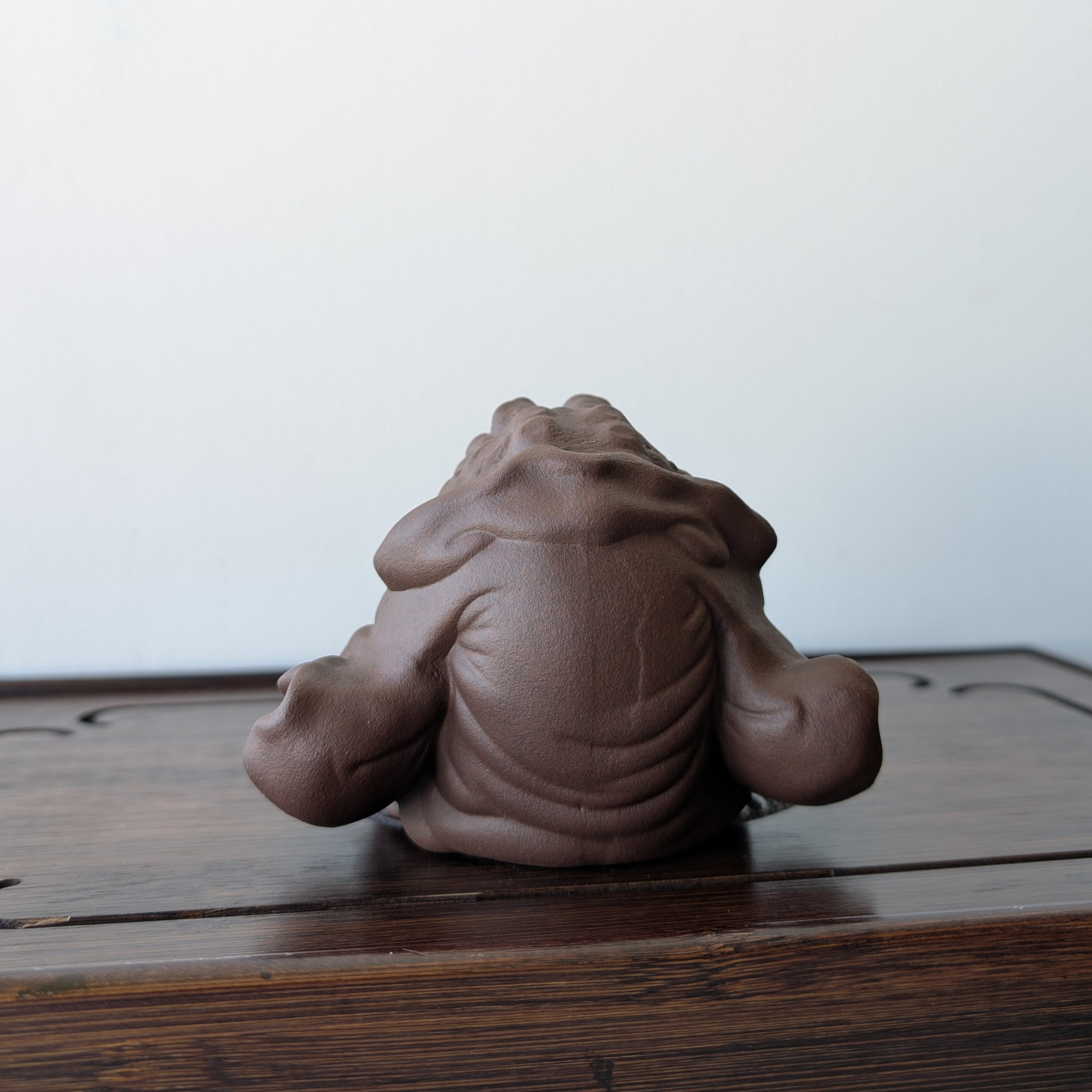 Чайна Фігурка Посміхнений Жабко-Монах 02