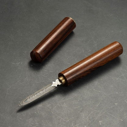 Чайний ніж у дерев’яному футлярі