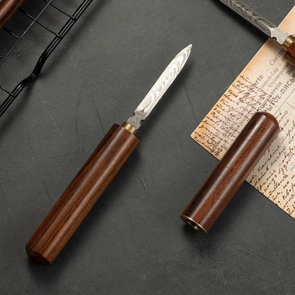 Чайний ніж у дерев’яному футлярі