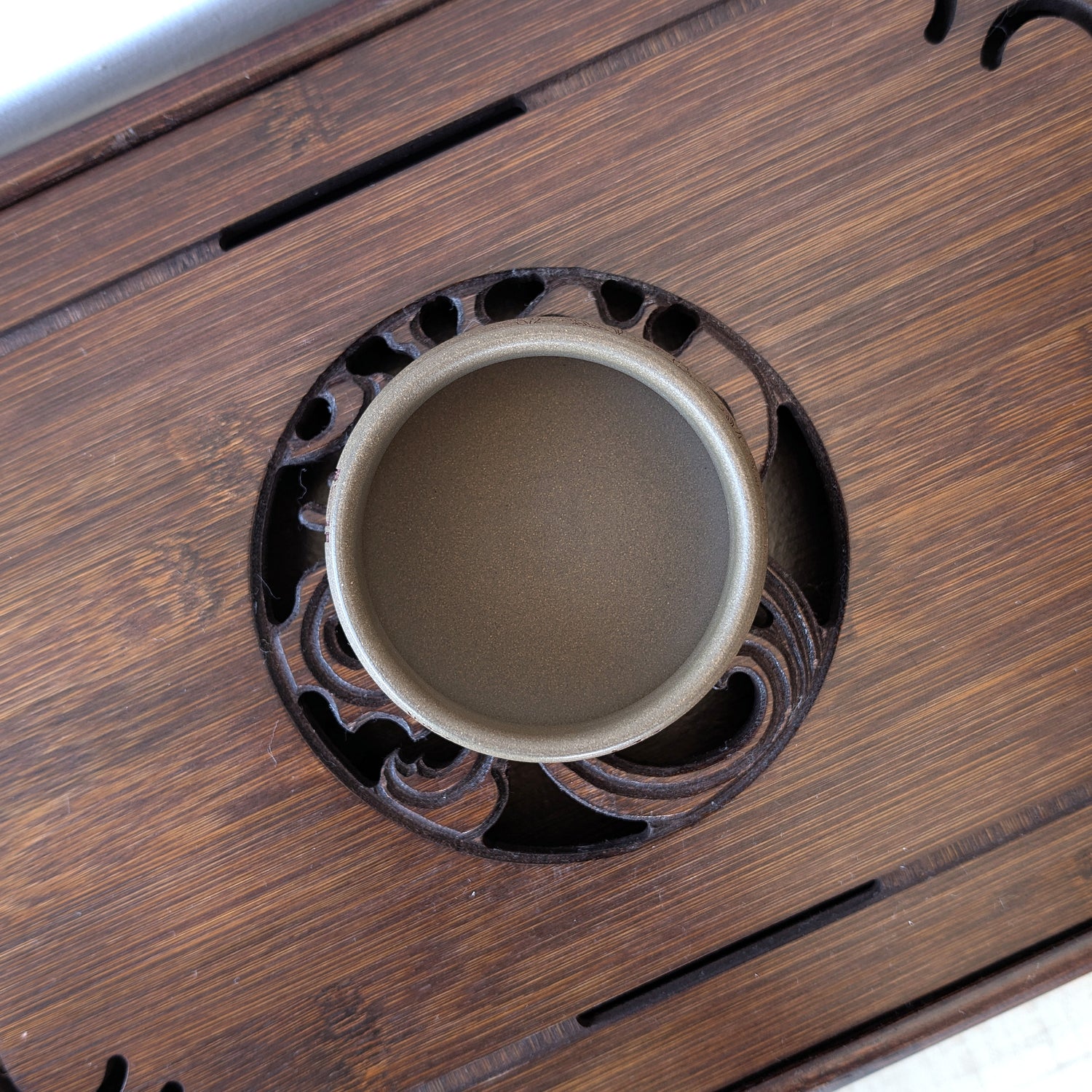 Піала Гора радості