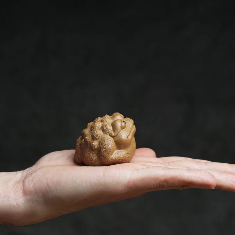 Фигурка Жаба