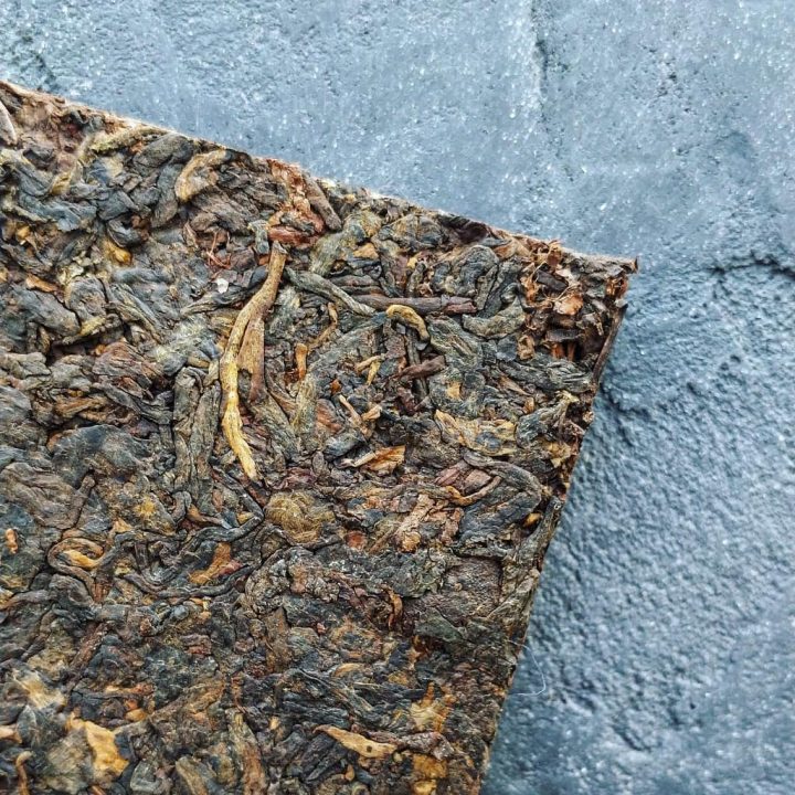 Шу пуэр Мэнхай &quot;Тун Цин Хао&quot; 2005 год